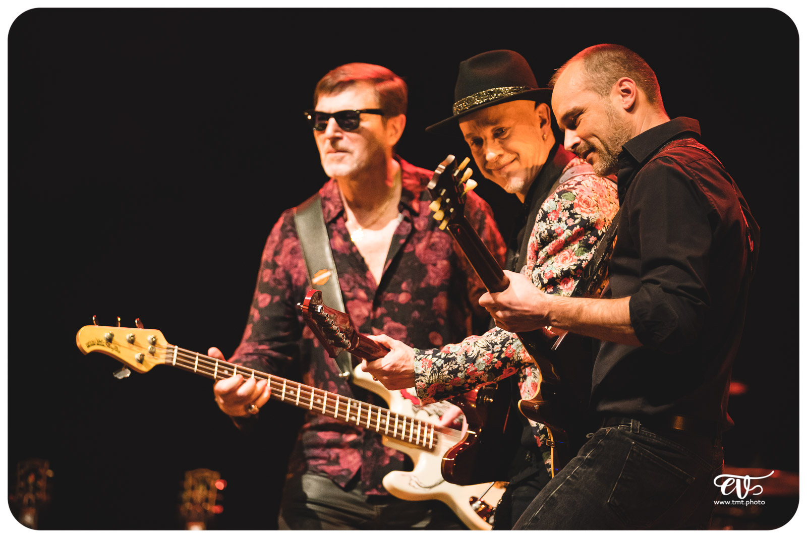 L'HISTOIRE DU ROCK EN 13 GUITARES